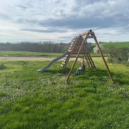 Les Hauts De Grazac, Chambres Et Tables D'Hotes Grazac  Экстерьер фото
