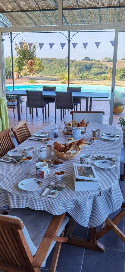 Les Hauts De Grazac, Chambres Et Tables D'Hotes Grazac  Экстерьер фото